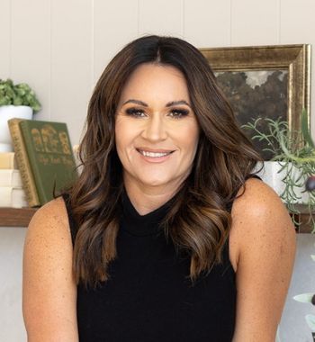 Portrait of Amy Rupp, REALTOR